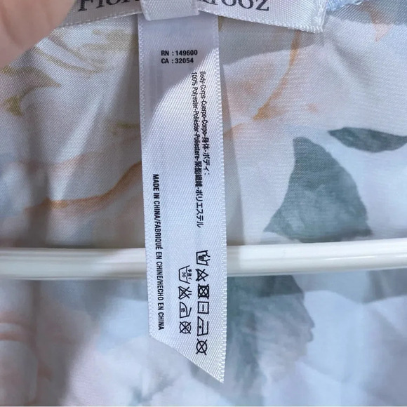 FLORA NIKROOZ Blue Satin Floral Robe Size Medium Large - Picture 6 of 6